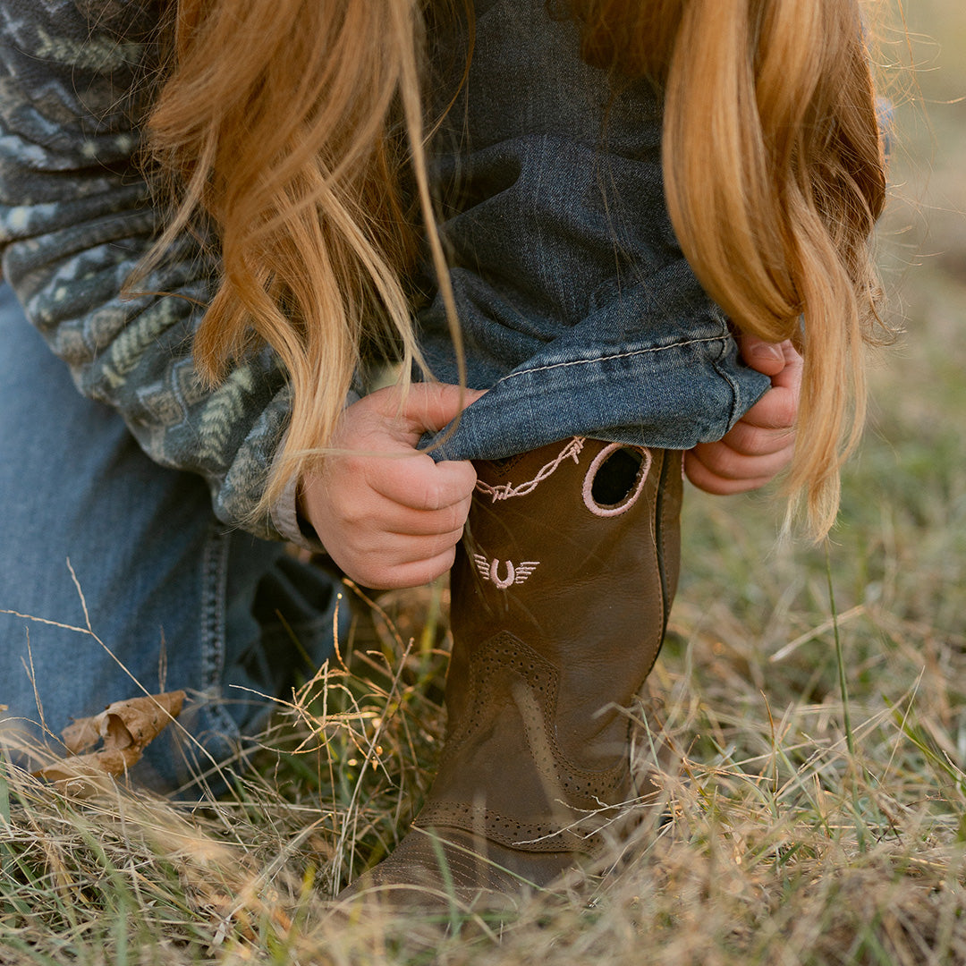 TuffRider Youth Yosemite Barbed Wire Embroidered Round Toe Western Boots